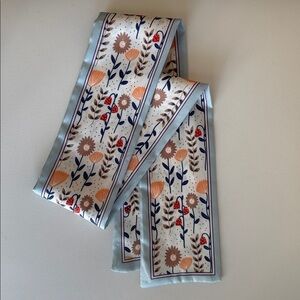 🌸🌼Spring/Vacay🍀Versatile Floral Accent Hair Tie / Mini Scarf